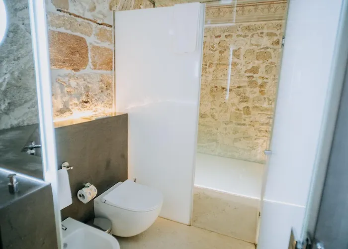 Ambrosia-timeless Hosting