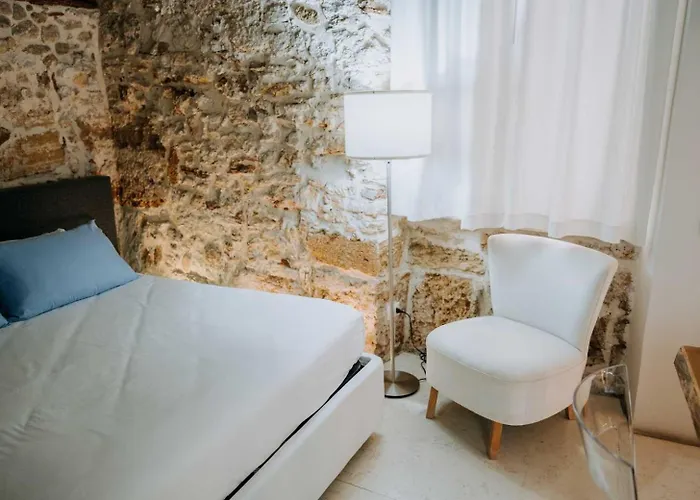 Affittacamere Ambrosia-timeless Hosting