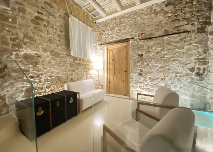 Affittacamere Ambrosia-timeless Hosting 4*