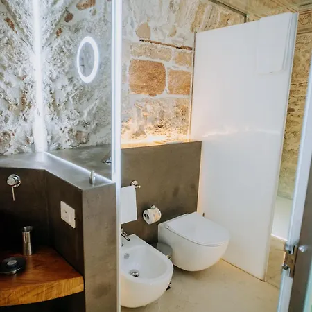 Ambrosia-timeless Hosting Casa de hóspedes 4*