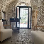 Ambrosia-timeless Hosting Affittacamere 4*